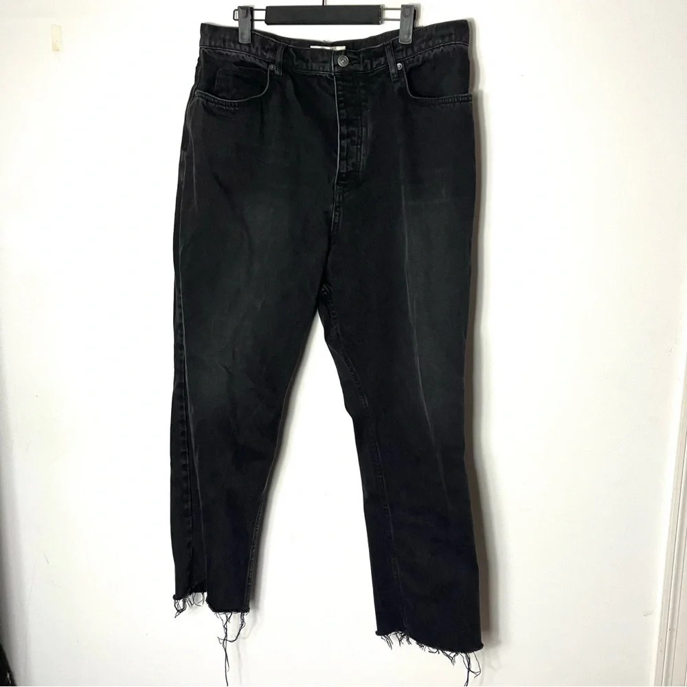 High-Waist Straight Leg Black Jeans - Picture 4 of 10